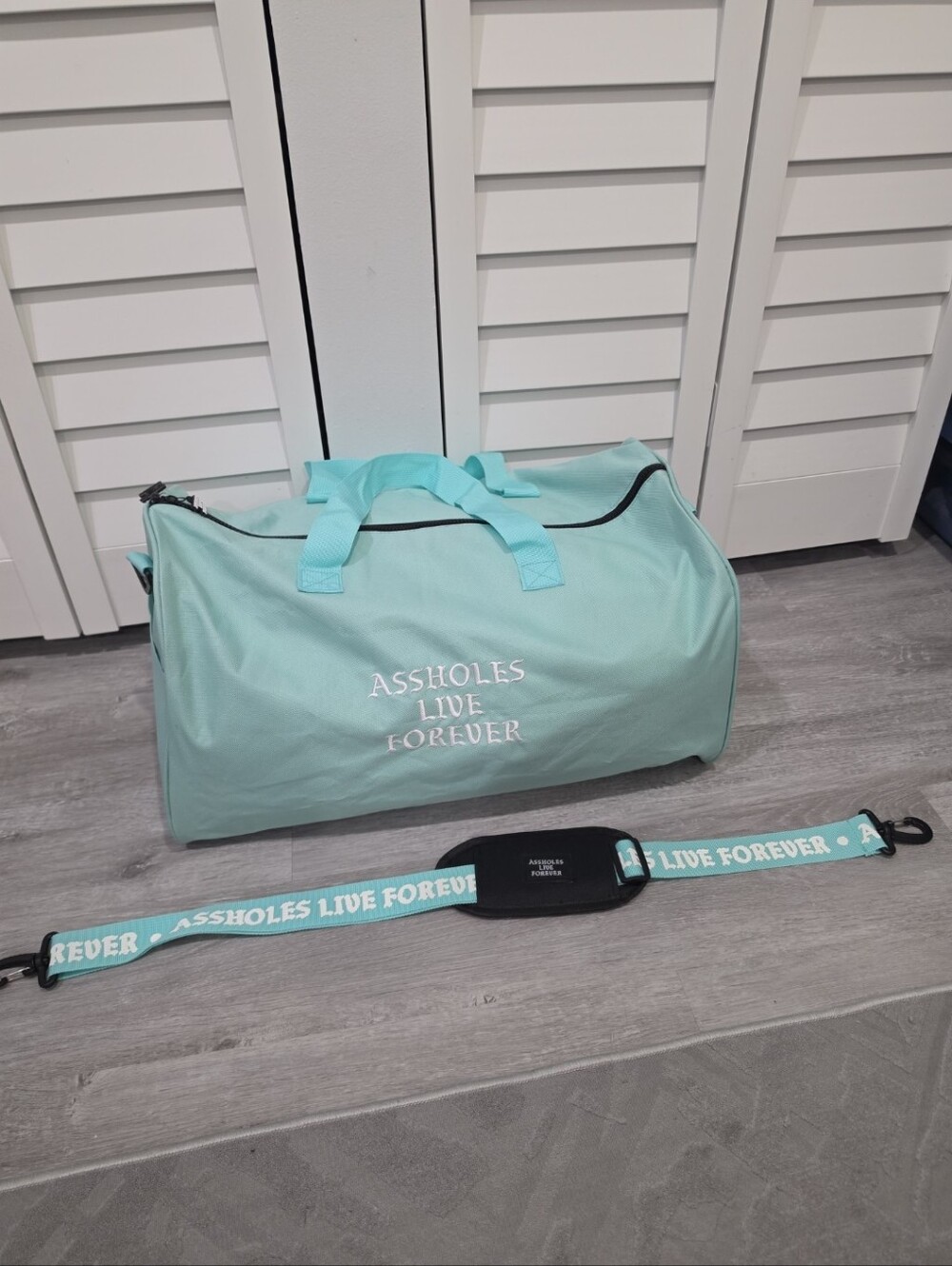 Assholes Live Forever ALF Gym Duffle Bag - Emotional Baggage - Picture 3 of 14